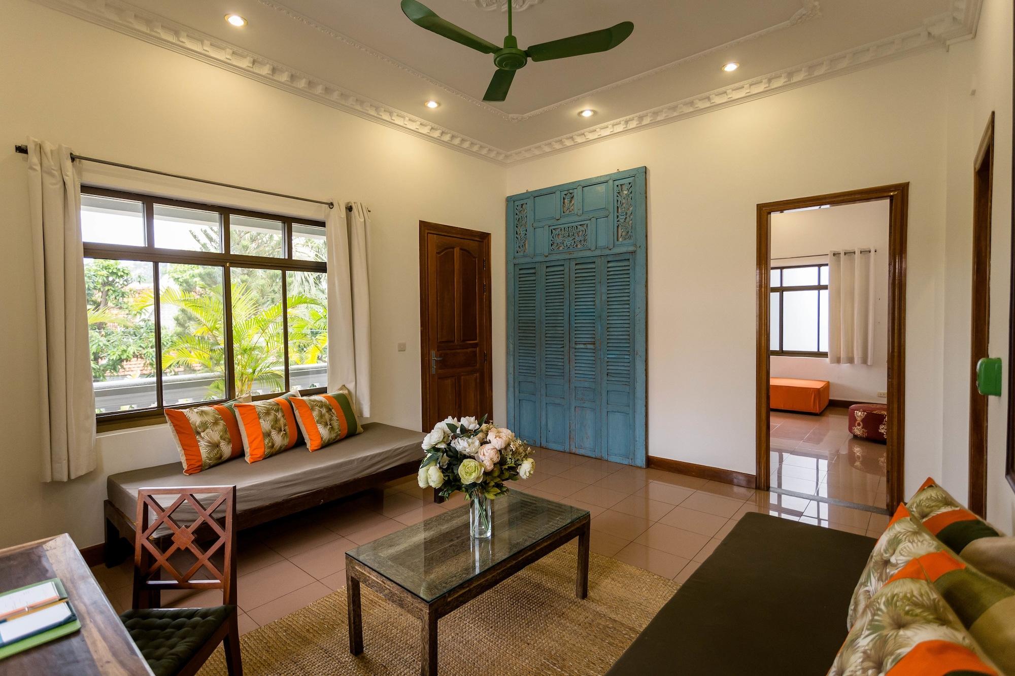 The Pavilion Phnom Penh Exterior photo